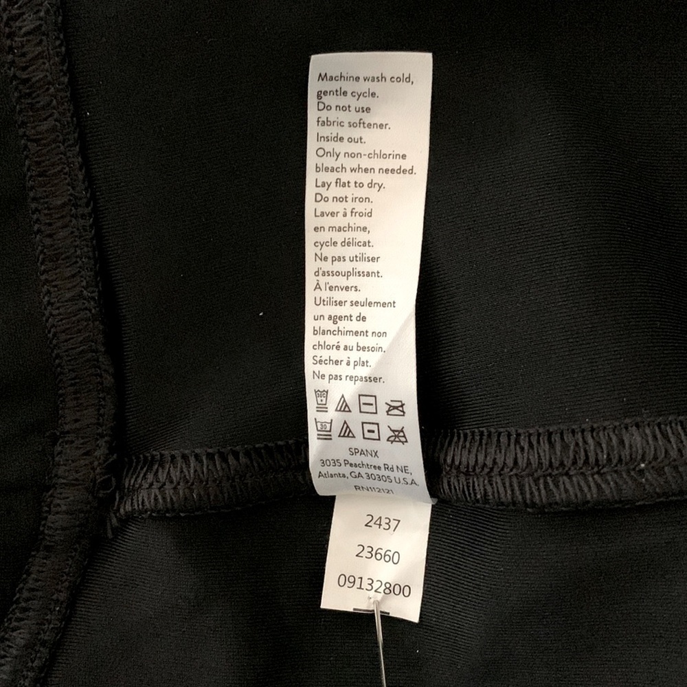 Spanx by Sara Blakely Faux Leather Leggings, Size M, Black Faux Leather - Picture 7 of 7